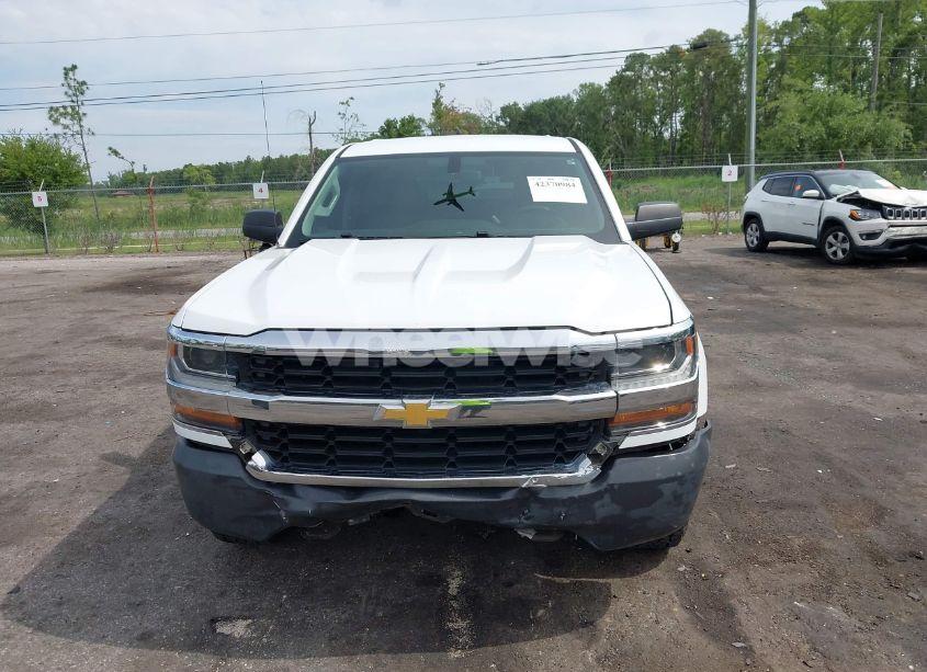 Photo 13 of 2017 Chevrolet Silverado 1500 WT (VIN 1GCRCNECXHZ350936)