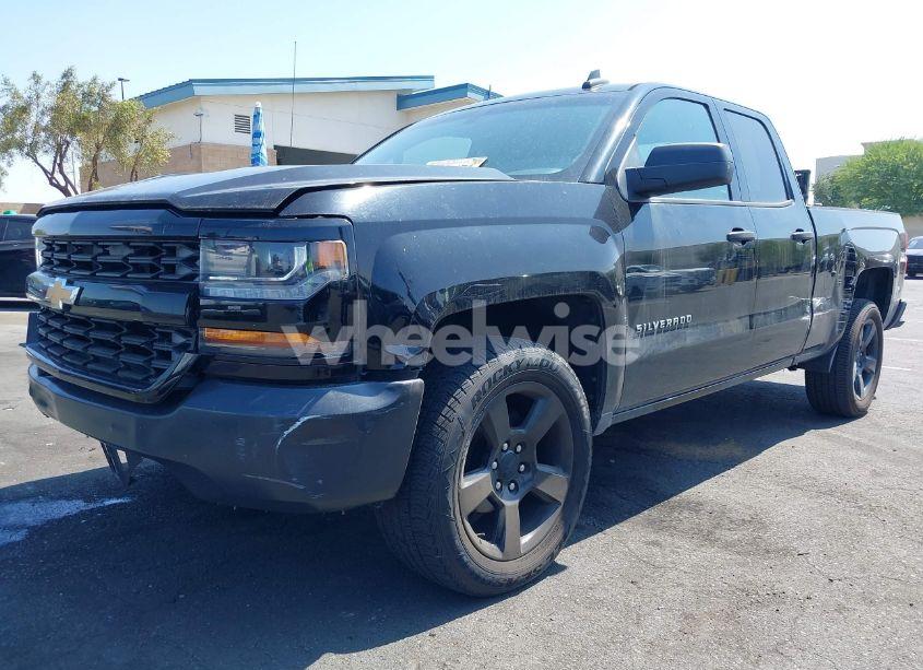 Photo 2 of 2016 Chevrolet Silverado 1500 WT (VIN 1GCRCNEH5GZ292938)
