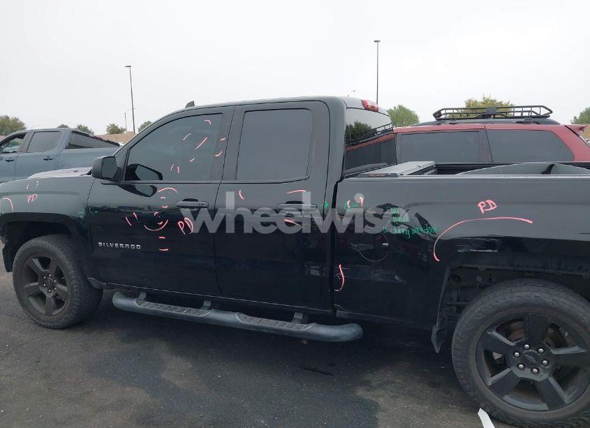 Photo 15 of 2017 Chevrolet Silverado 1500 WT (VIN 1GCRCNEH5HZ302188)