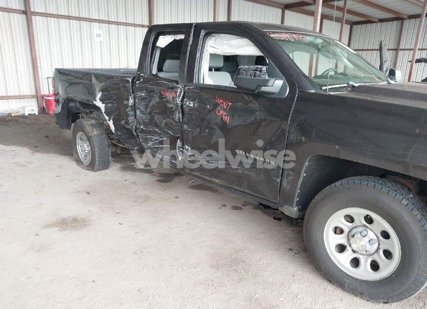 Photo 6 of 2016 Chevrolet Silverado 1500 WT (VIN 1GCRCNEH6GZ225393)