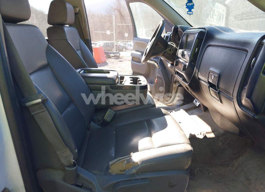 Photo 5 of 2016 Chevrolet Silverado 1500 WT (VIN 1GCRCNEH7GZ291385)