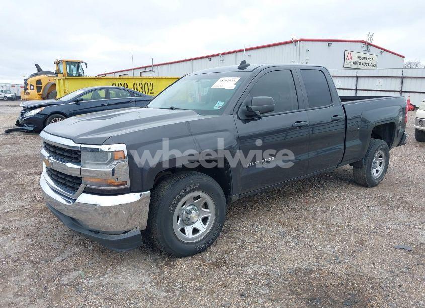 Photo 2 of 2016 Chevrolet Silverado 1500 LS (VIN 1GCRCNEH8GZ129278)