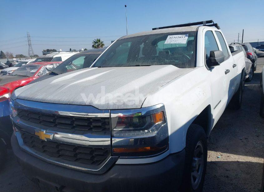 Photo 2 of 2017 Chevrolet Silverado 1500 WT (VIN 1GCRCNEH8HZ360988)