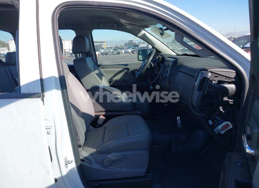 Photo 5 of 2017 Chevrolet Silverado 1500 WT (VIN 1GCRCNEH8HZ360988)