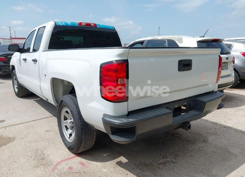 Photo 3 of 2018 Chevrolet Silverado 1500 WT (VIN 1GCRCNEH9JZ145724)