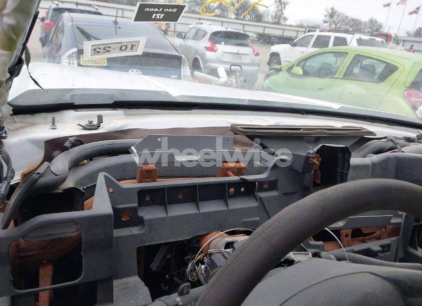 Photo 16 of 2011 Chevrolet Silverado 1500 WORK TRUCK (VIN 1GCRCPEA7BZ356193)