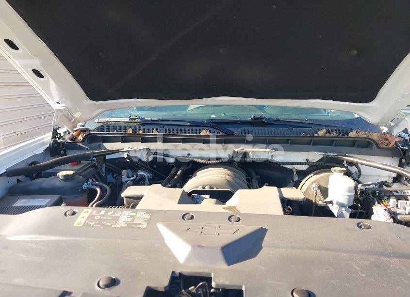 Photo 10 of 2018 Chevrolet Silverado 1500 CUSTOM (VIN 1GCRCPEC0JZ358528)