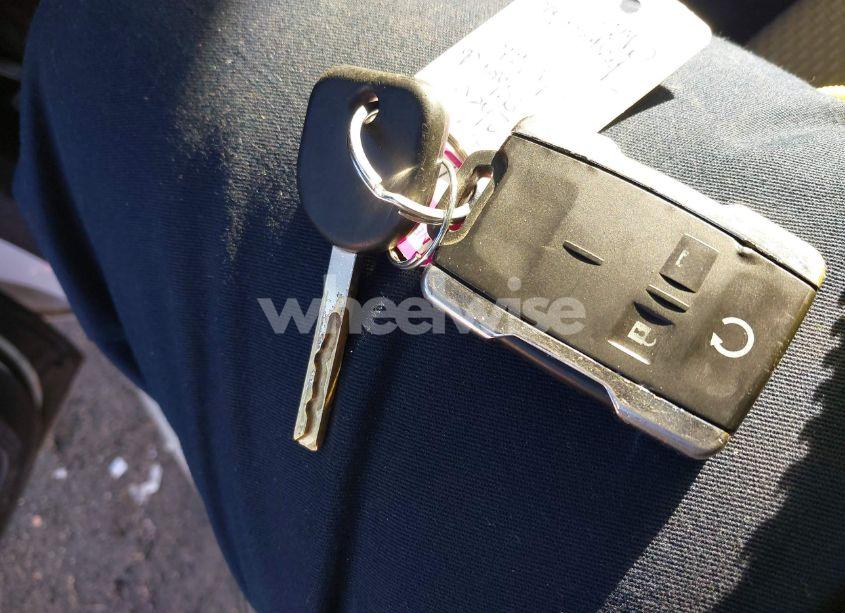 Photo 11 of 2018 Chevrolet Silverado 1500 CUSTOM (VIN 1GCRCPEC0JZ358528)