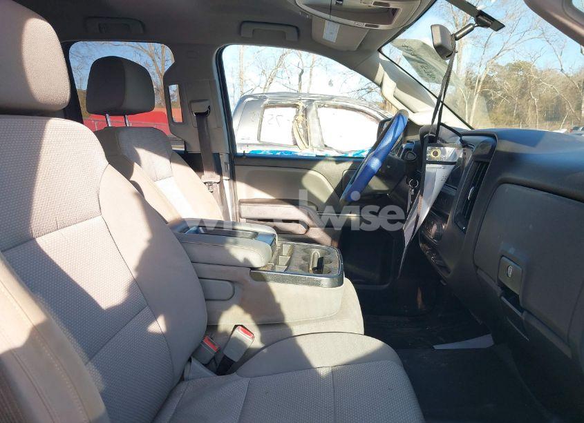 Photo 5 of 2018 Chevrolet Silverado 1500 CUSTOM (VIN 1GCRCPEC0JZ358528)