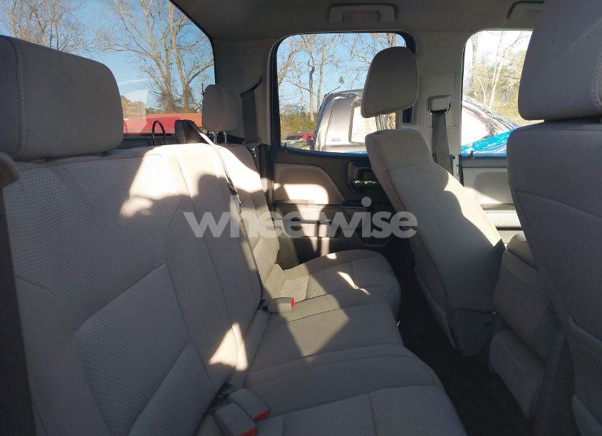 Photo 8 of 2018 Chevrolet Silverado 1500 CUSTOM (VIN 1GCRCPEC0JZ358528)