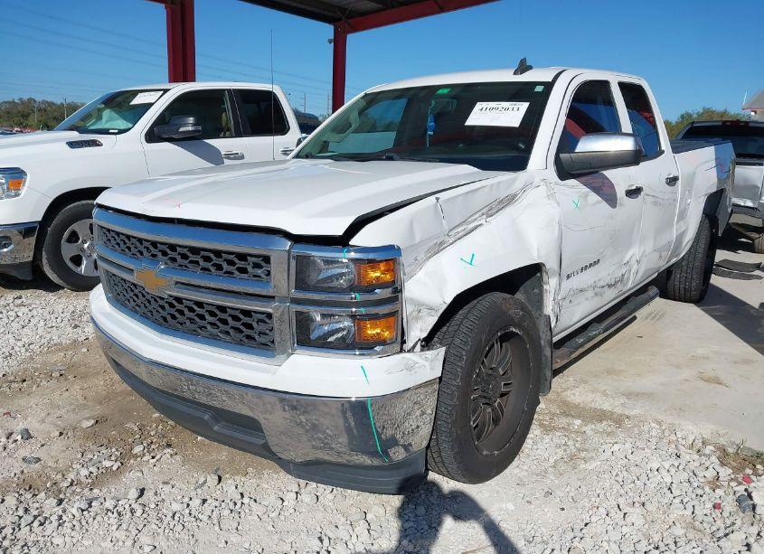 Photo 2 of 2015 Chevrolet Silverado 1500 LS (VIN 1GCRCPEC1FZ390444)