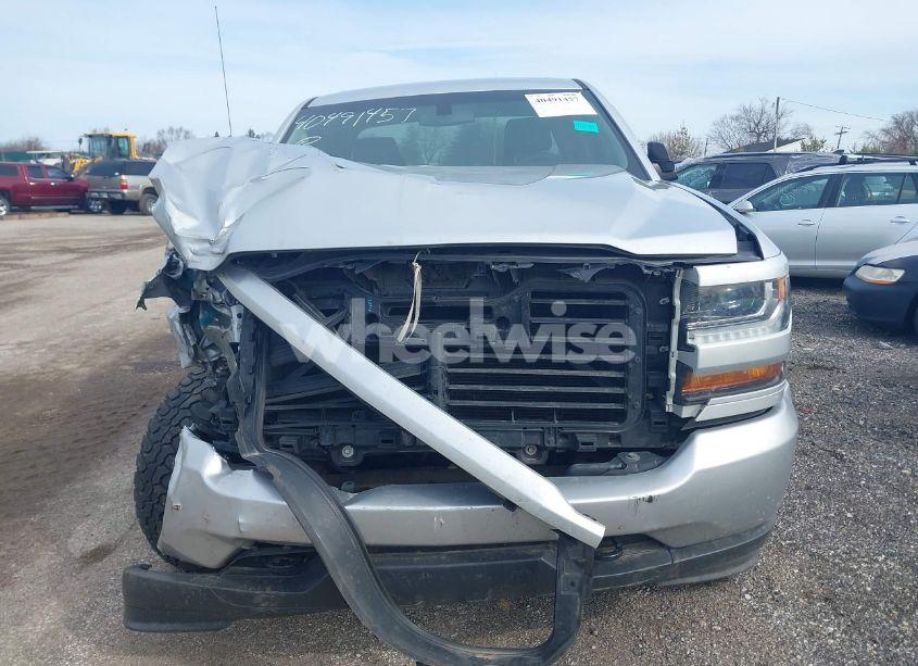 Photo 13 of 2017 Chevrolet Silverado 1500 CUSTOM (VIN 1GCRCPEC1HZ383724)