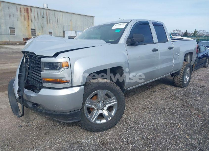 Photo 2 of 2017 Chevrolet Silverado 1500 CUSTOM (VIN 1GCRCPEC1HZ383724)
