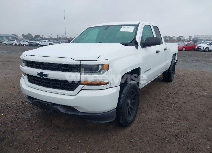 Photo 2 of 2016 Chevrolet Silverado 1500 CUSTOM (VIN 1GCRCPEC2GZ393368)