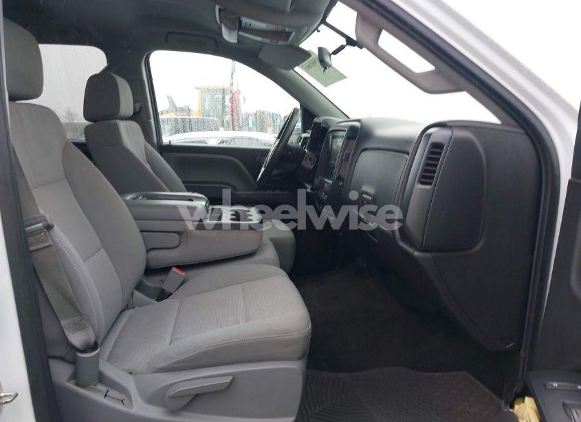 Photo 5 of 2016 Chevrolet Silverado 1500 CUSTOM (VIN 1GCRCPEC2GZ393368)