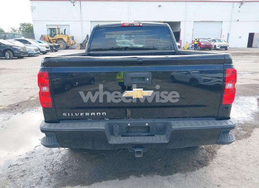 Photo 16 of 2018 Chevrolet Silverado 1500 CUSTOM (VIN 1GCRCPEC3JZ329430)