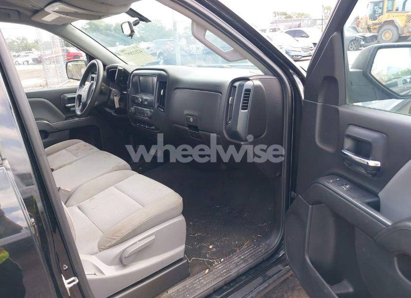 Photo 5 of 2018 Chevrolet Silverado 1500 CUSTOM (VIN 1GCRCPEC3JZ329430)