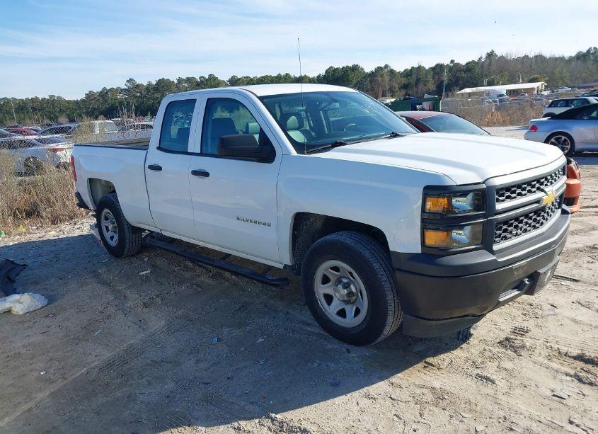 2015 Chevrolet Silverado 1500 WT (VIN 1GCRCPEC4FZ172580) main photo