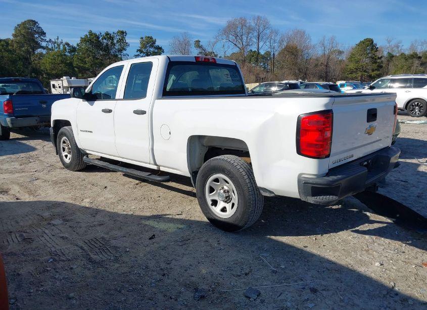 Photo 3 of 2015 Chevrolet Silverado 1500 WT (VIN 1GCRCPEC4FZ172580)