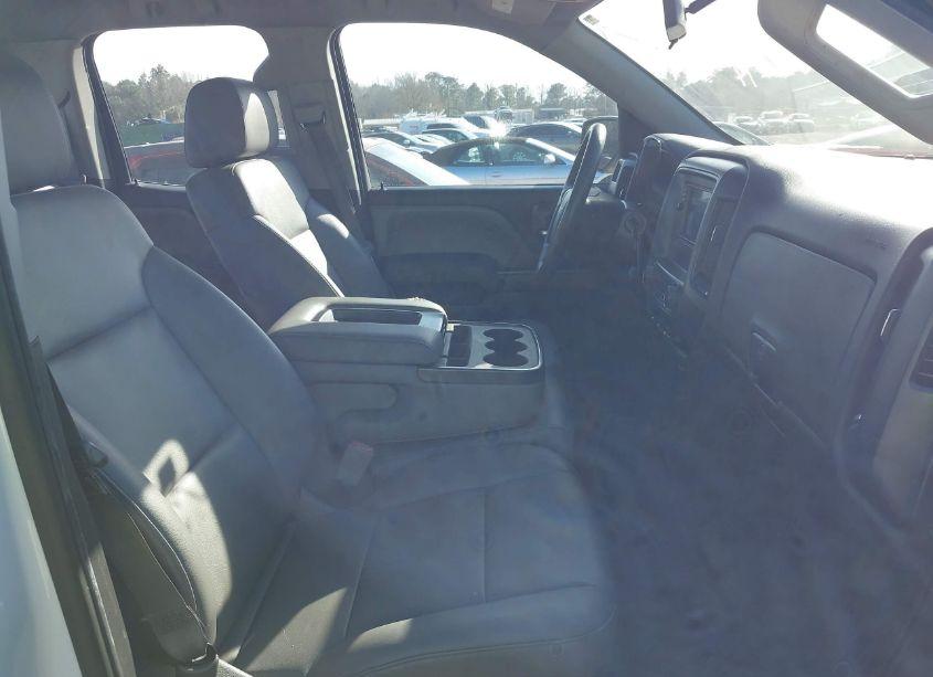 Photo 5 of 2015 Chevrolet Silverado 1500 WT (VIN 1GCRCPEC4FZ172580)