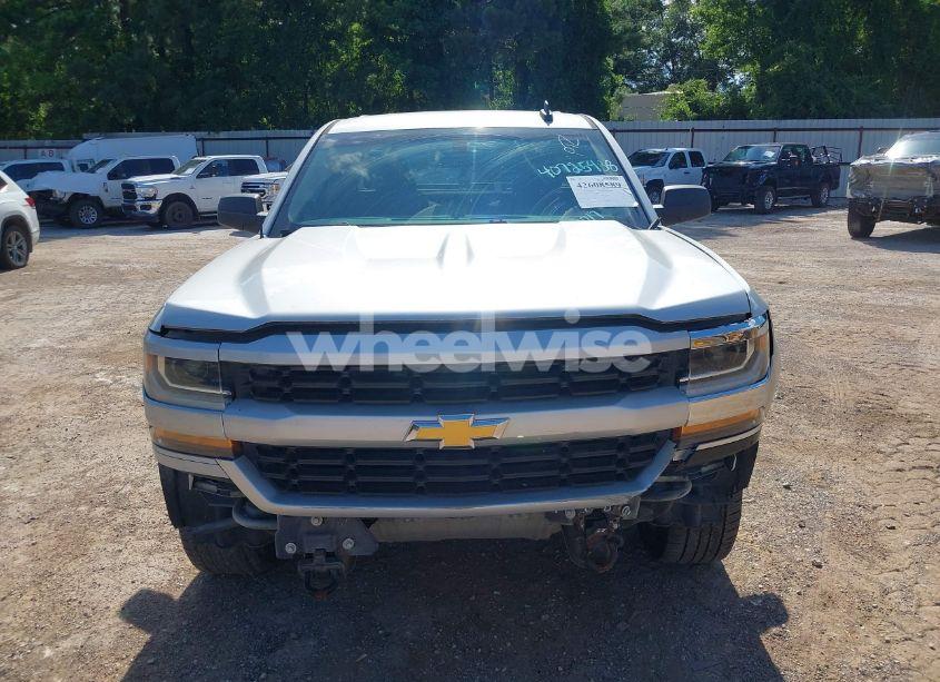 Photo 13 of 2017 Chevrolet Silverado 1500 CUSTOM (VIN 1GCRCPEC4HZ391705)