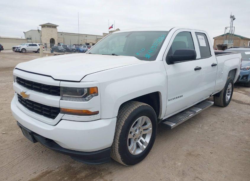 Photo 2 of 2016 Chevrolet Silverado 1500 CUSTOM (VIN 1GCRCPEC6GZ182996)