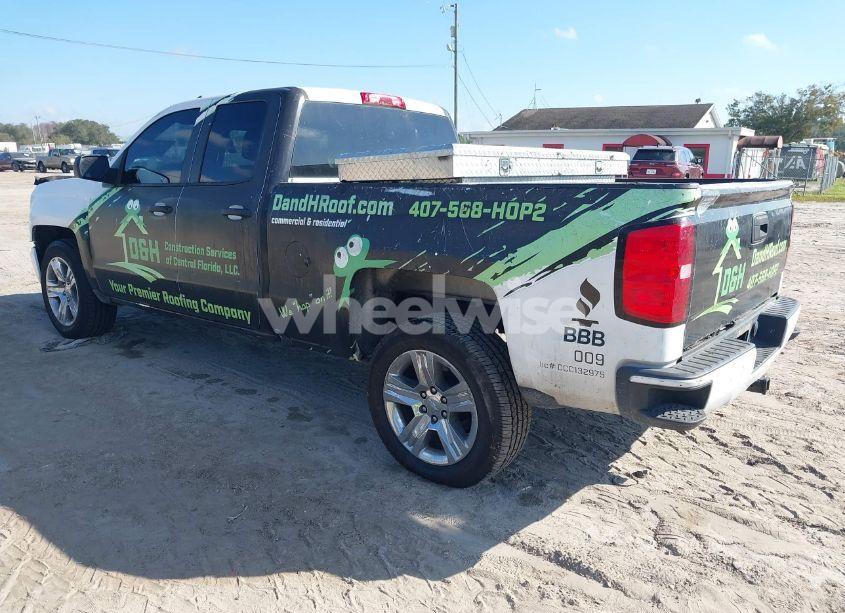 Photo 3 of 2018 Chevrolet Silverado 1500 CUSTOM (VIN 1GCRCPEC6JZ199689)