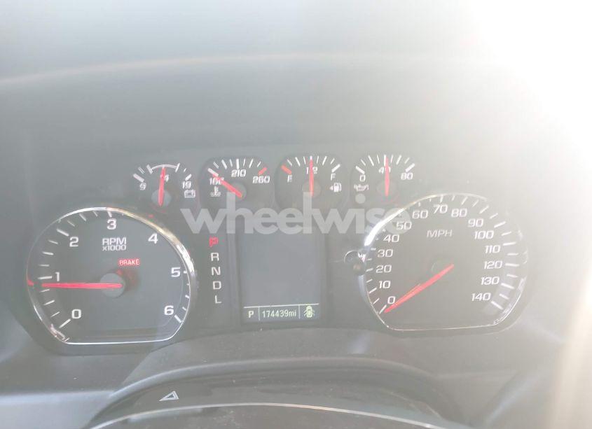 Photo 7 of 2018 Chevrolet Silverado 1500 CUSTOM (VIN 1GCRCPEC7JZ133927)