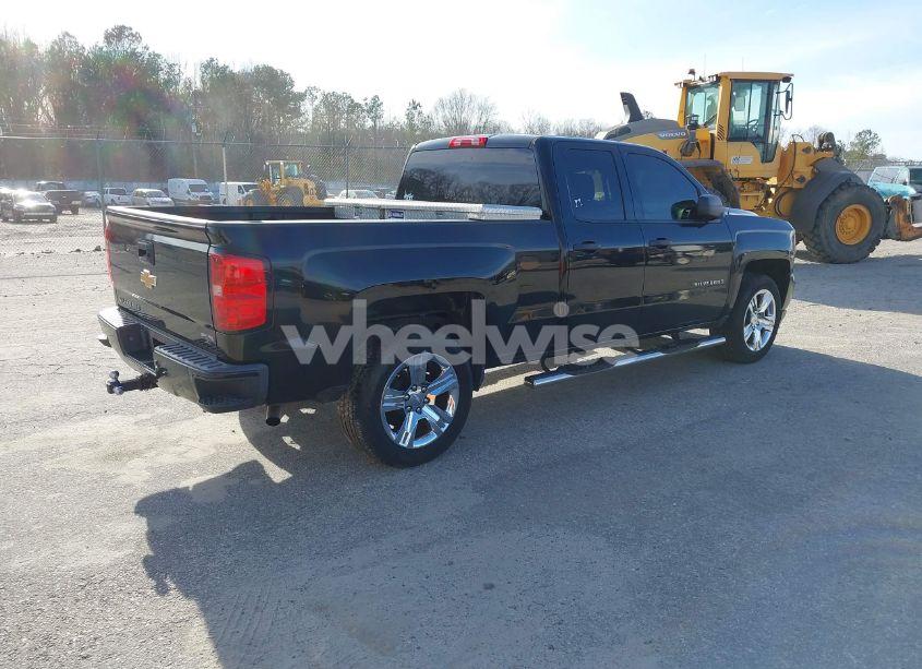 Photo 4 of 2016 Chevrolet Silverado 1500 CUSTOM (VIN 1GCRCPEC8GZ375747)