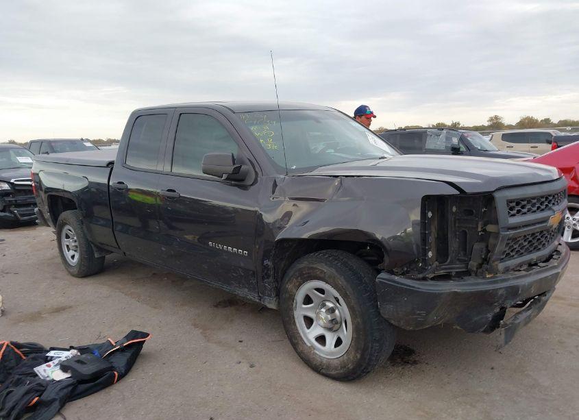 2015 Chevrolet Silverado 1500 WT (VIN 1GCRCPEC9FZ168380) main photo