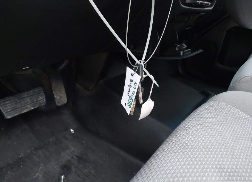 Photo 11 of 2015 Chevrolet Silverado 1500 WT (VIN 1GCRCPEC9FZ168380)