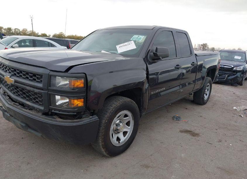Photo 2 of 2015 Chevrolet Silverado 1500 WT (VIN 1GCRCPEC9FZ168380)