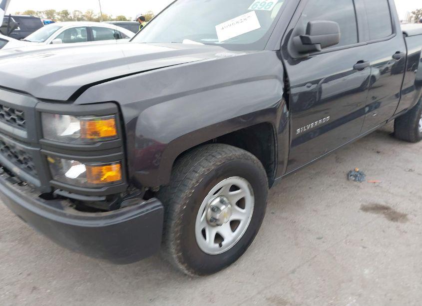 Photo 6 of 2015 Chevrolet Silverado 1500 WT (VIN 1GCRCPEC9FZ168380)