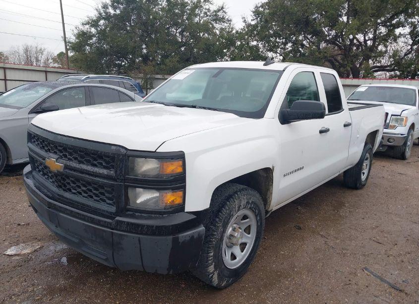 Photo 2 of 2015 Chevrolet Silverado 1500 WT (VIN 1GCRCPEC9FZ235348)