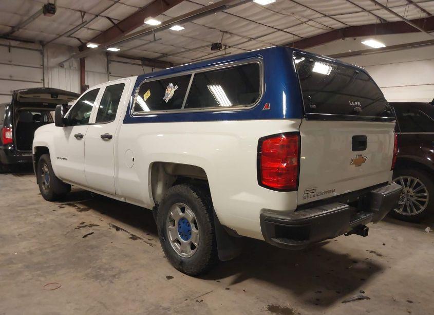Photo 3 of 2015 Chevrolet Silverado 1500 WT (VIN 1GCRCPECXFZ285689)
