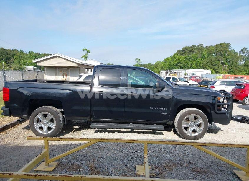 Photo 13 of 2017 Chevrolet Silverado 1500 CUSTOM (VIN 1GCRCPECXHZ301425)