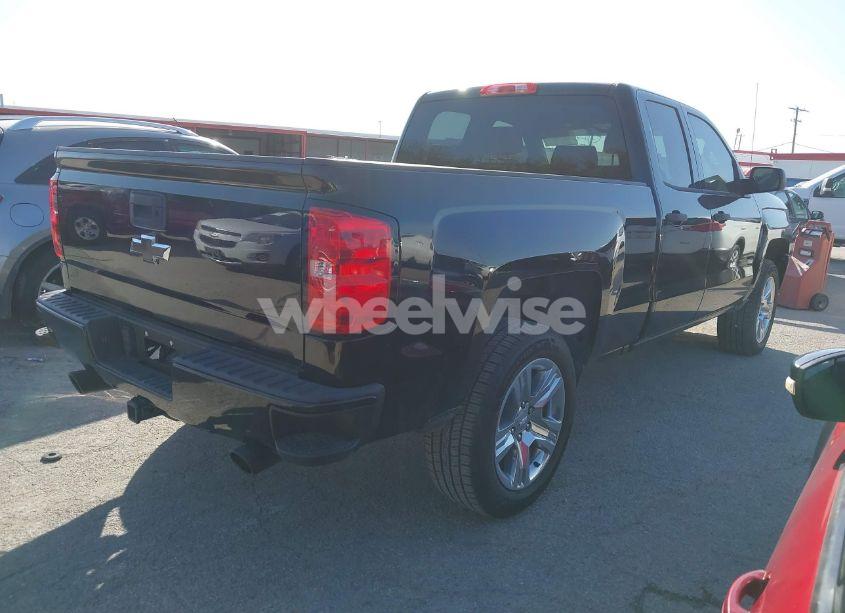 Photo 4 of 2017 Chevrolet Silverado 1500 CUSTOM (VIN 1GCRCPECXHZ348079)