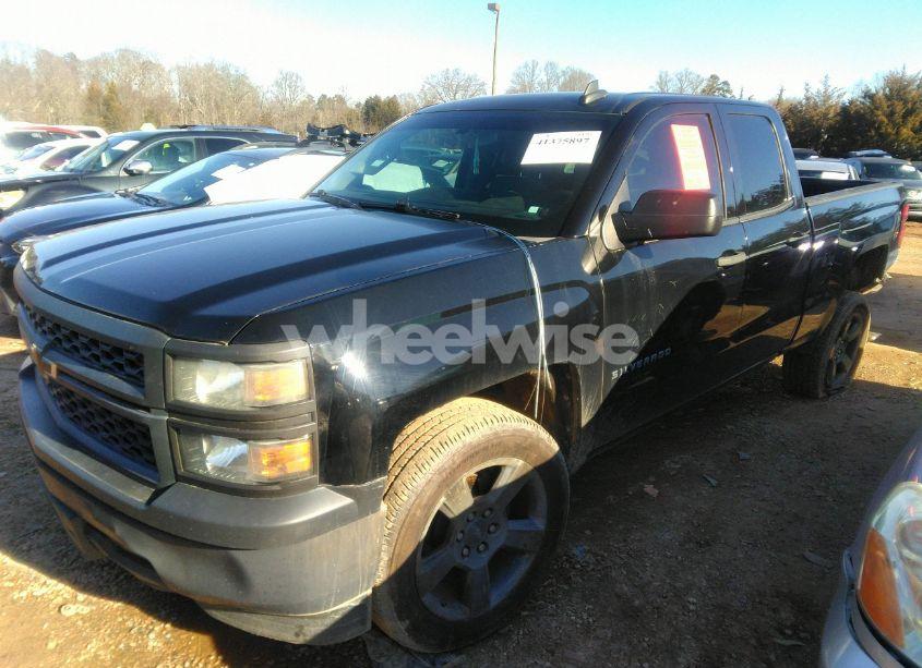 Photo 2 of 2015 Chevrolet Silverado 1500 WT (VIN 1GCRCPEH1FZ317148)