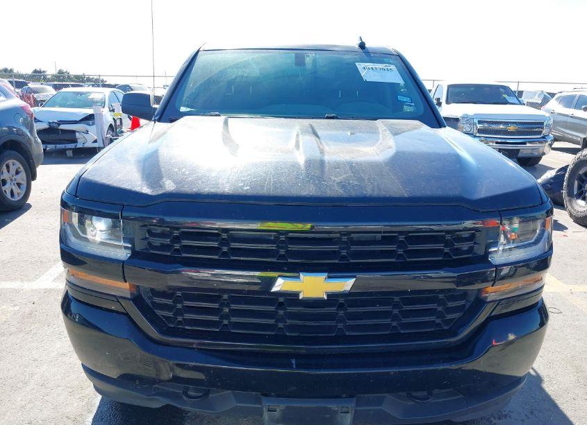 Photo 17 of 2018 Chevrolet Silverado 1500 CUSTOM (VIN 1GCRCPEH3JZ134164)