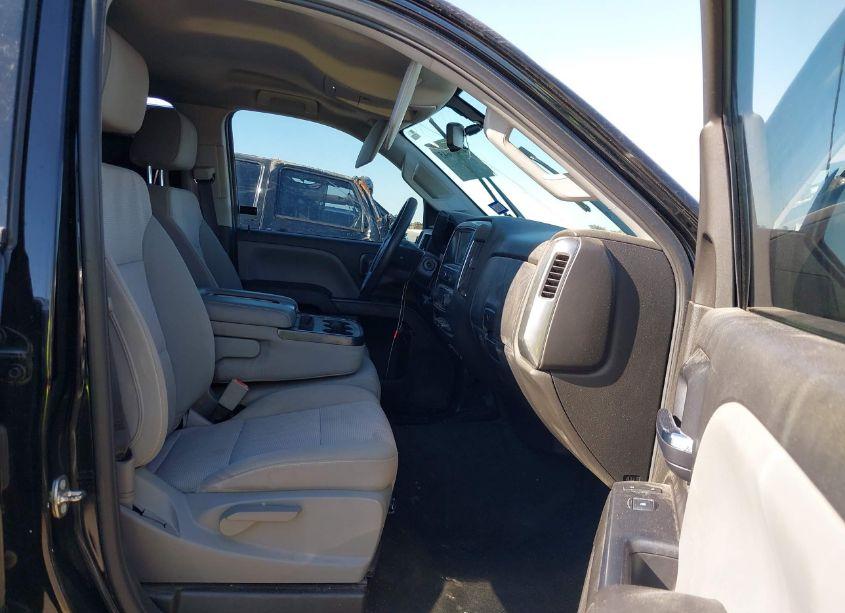 Photo 5 of 2018 Chevrolet Silverado 1500 CUSTOM (VIN 1GCRCPEH3JZ134164)