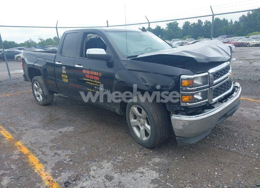 2015 Chevrolet Silverado 1500 LS (VIN 1GCRCPEH4FZ326829) main photo