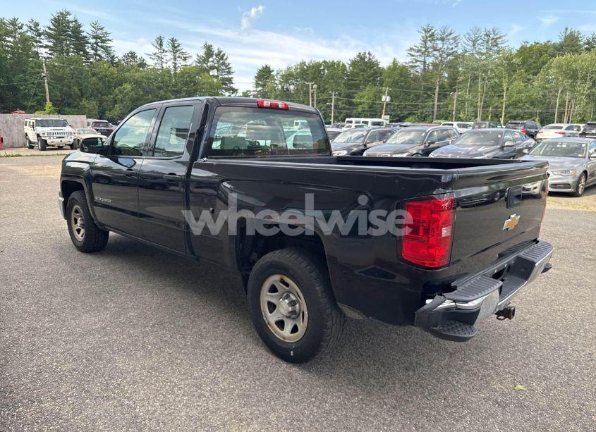 Photo 3 of 2015 Chevrolet Silverado C1500 (VIN 1GCRCPEH5FZ163849)