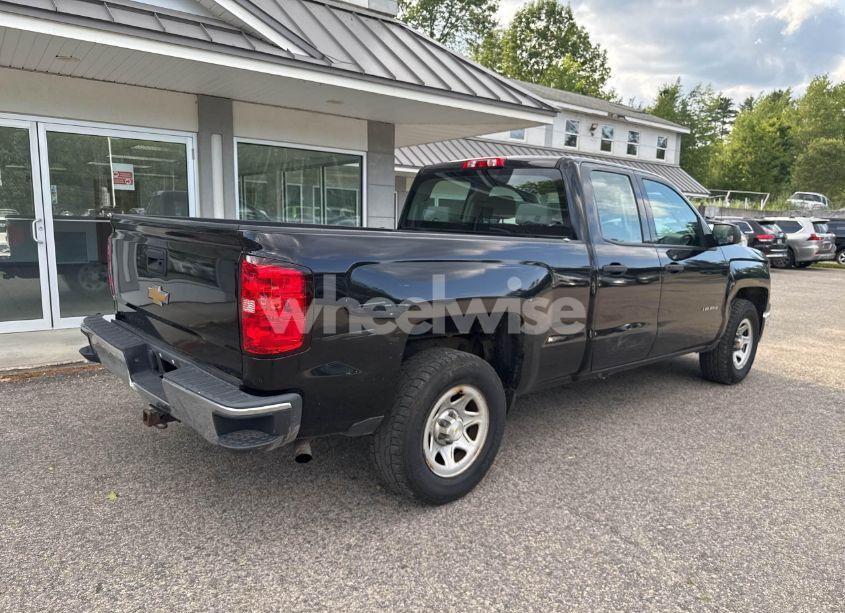 Photo 4 of 2015 Chevrolet Silverado C1500 (VIN 1GCRCPEH5FZ163849)