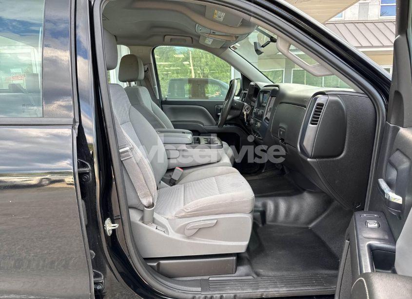 Photo 5 of 2015 Chevrolet Silverado C1500 (VIN 1GCRCPEH5FZ163849)