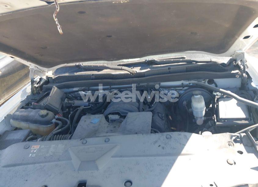 Photo 10 of 2015 Chevrolet Silverado 1500 WT (VIN 1GCRCPEH5FZ261814)