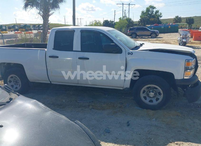 Photo 13 of 2015 Chevrolet Silverado 1500 WT (VIN 1GCRCPEH5FZ261814)