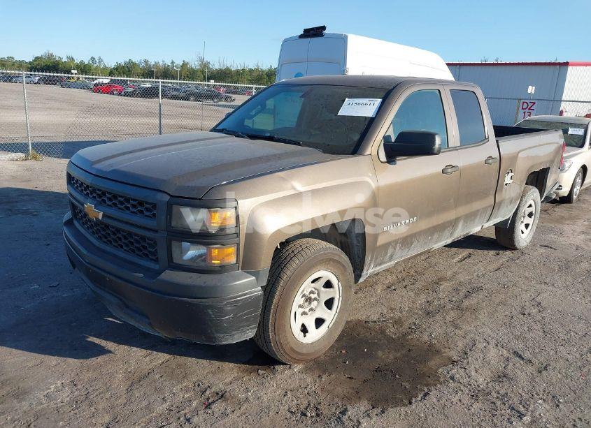 Photo 2 of 2015 Chevrolet Silverado 1500 WT (VIN 1GCRCPEH6FZ166680)