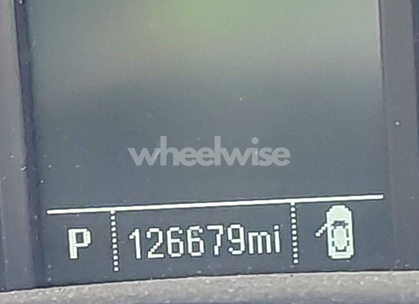 Photo 16 of 2015 Chevrolet Silverado 1500 WT (VIN 1GCRCPEH6FZ398471)