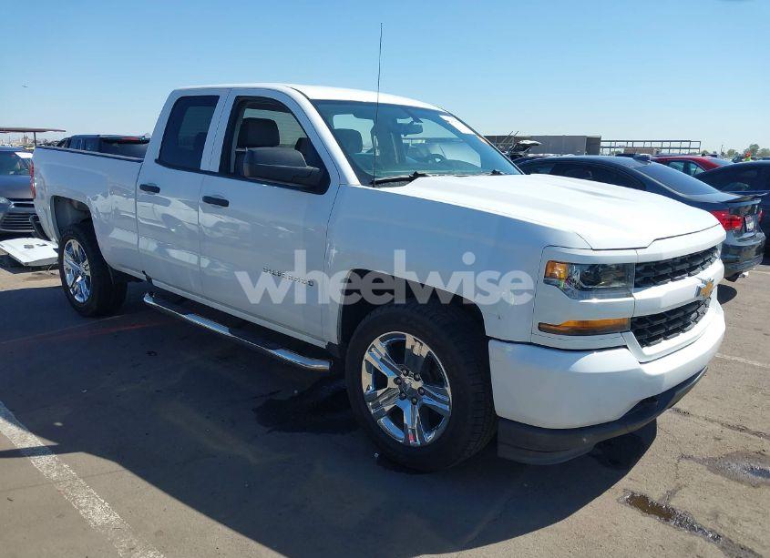 2016 Chevrolet Silverado 1500 CUSTOM (VIN 1GCRCPEH6GZ381669) main photo