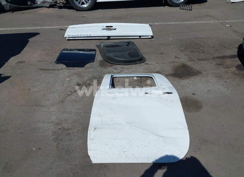 Photo 12 of 2016 Chevrolet Silverado 1500 CUSTOM (VIN 1GCRCPEH6GZ381669)